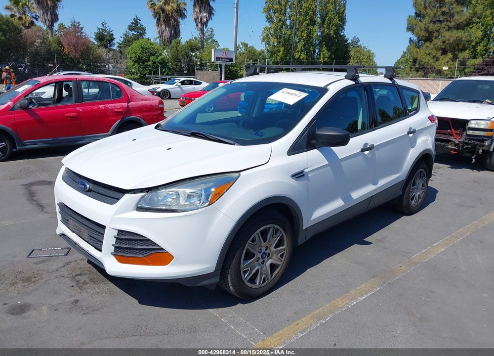 2016 FORD ESCAPE S VIN: 1FMCU0F7XGUC00131