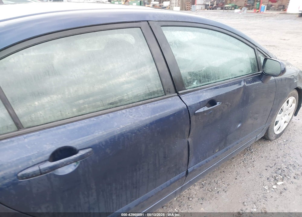 2011 HONDA CIVIC VIN: 19XFA1F52BE021832