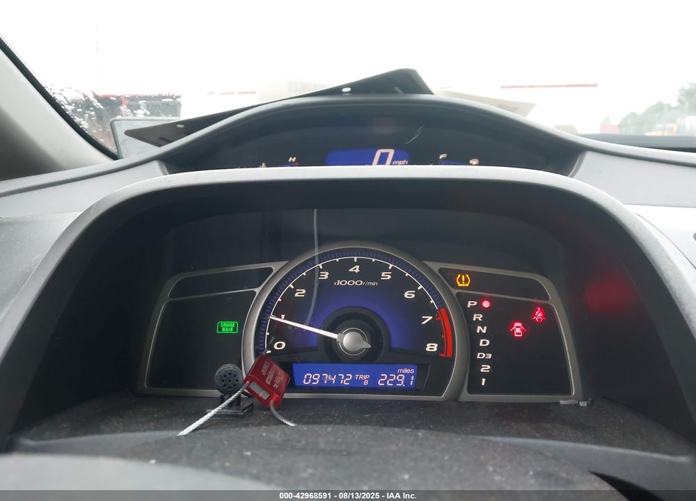 2011 HONDA CIVIC VIN: 19XFA1F52BE021832