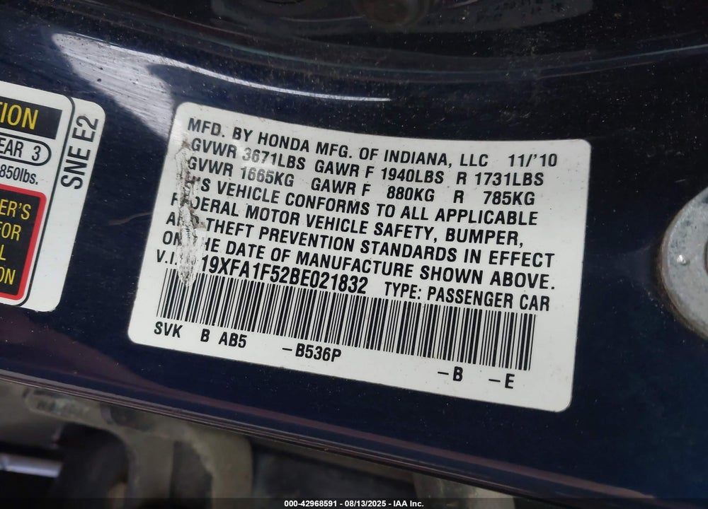 2011 HONDA CIVIC VIN: 19XFA1F52BE021832