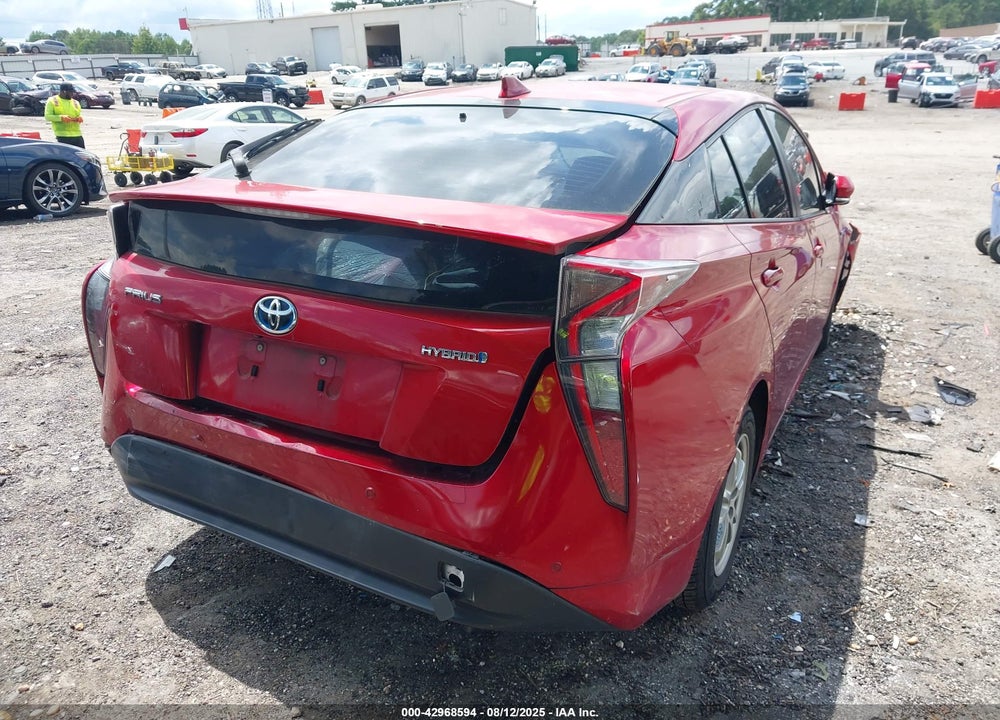 2018 TOYOTA PRIUS VIN: JTDKBRFU0J3586586