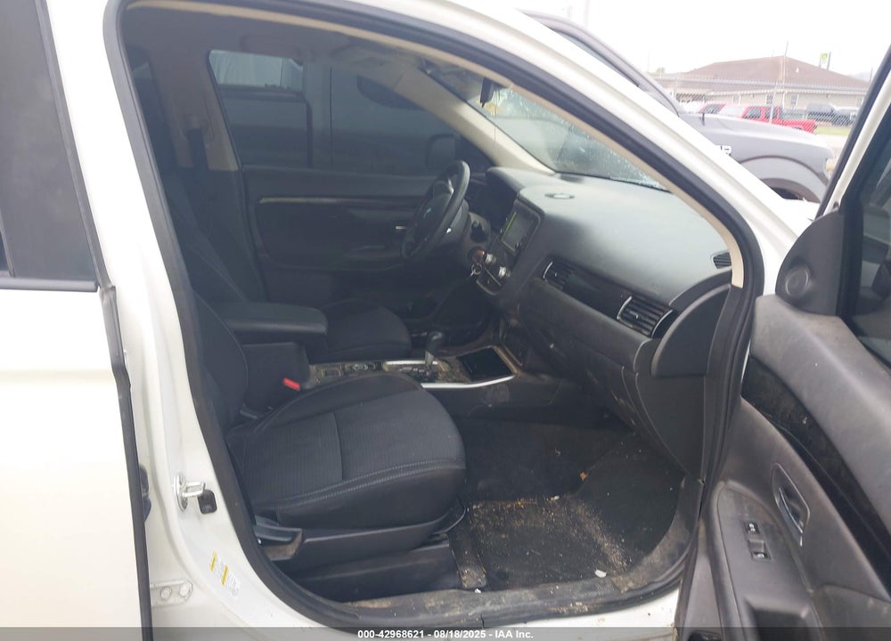 2020 MITSUBISHI OUTLANDER VIN: JA4AZ3A31LZ007344