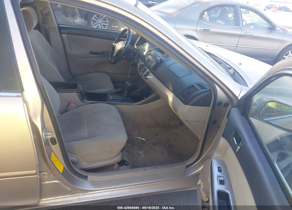 2002 TOYOTA CAMRY SE V6 VIN: JTDBF30K220034938