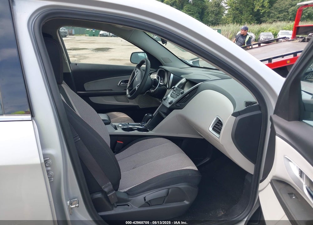 2017 CHEVROLET EQUINOX LS VIN: 2GNFLEEK8H6260830