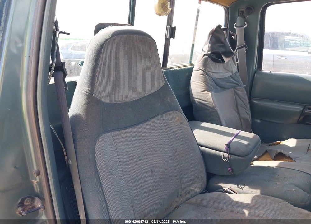 1995 FORD RANGER VIN: 1FTCR10A5SUA05384