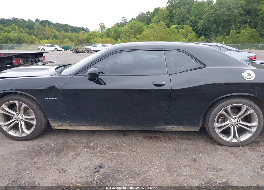 2022 DODGE CHALLENGER VIN: 2C3CDZBT0NH174638