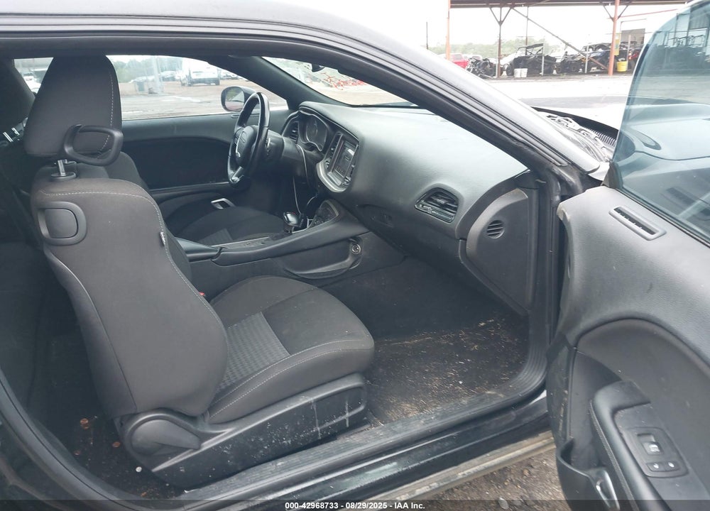 2022 DODGE CHALLENGER VIN: 2C3CDZBT0NH174638