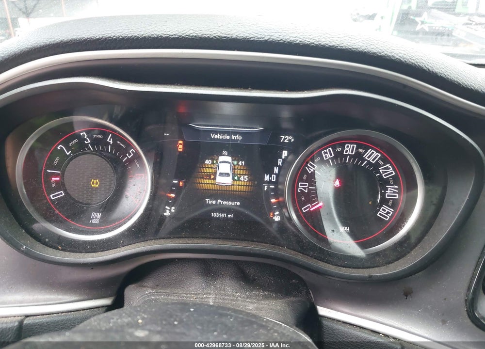 2022 DODGE CHALLENGER VIN: 2C3CDZBT0NH174638