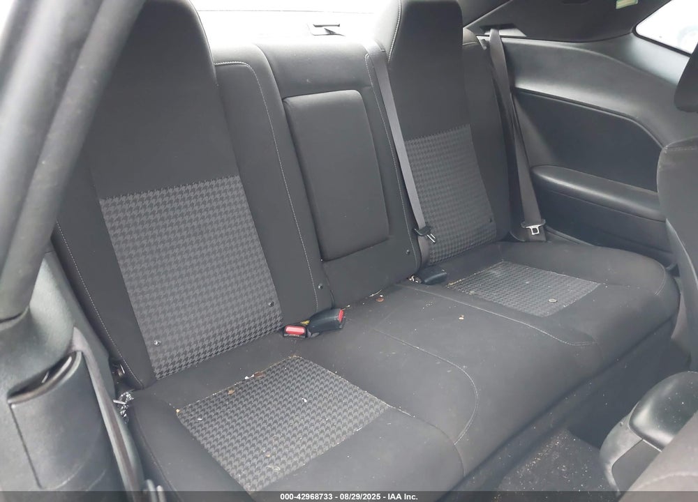 2022 DODGE CHALLENGER VIN: 2C3CDZBT0NH174638