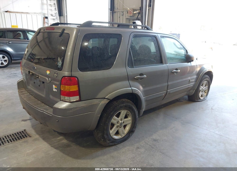 2007 FORD ESCAPE HYBRID VIN: 1FMCU49H77KA76617