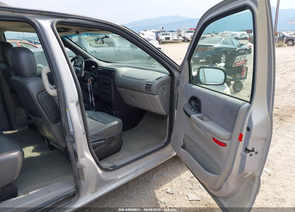 2001 CHEVROLET VENTURE WARNER BROS. W/ABF SEATS VIN: 1GNDX13E61D220304