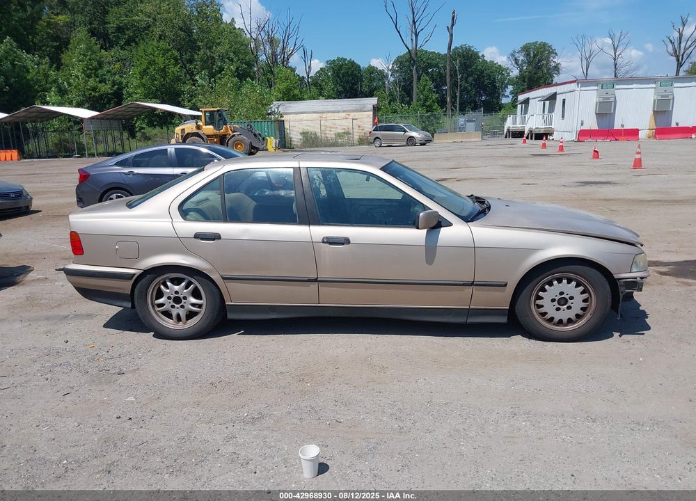 1994 BMW 325 I AUTOMATIC VIN: WBACB4320RFL17778