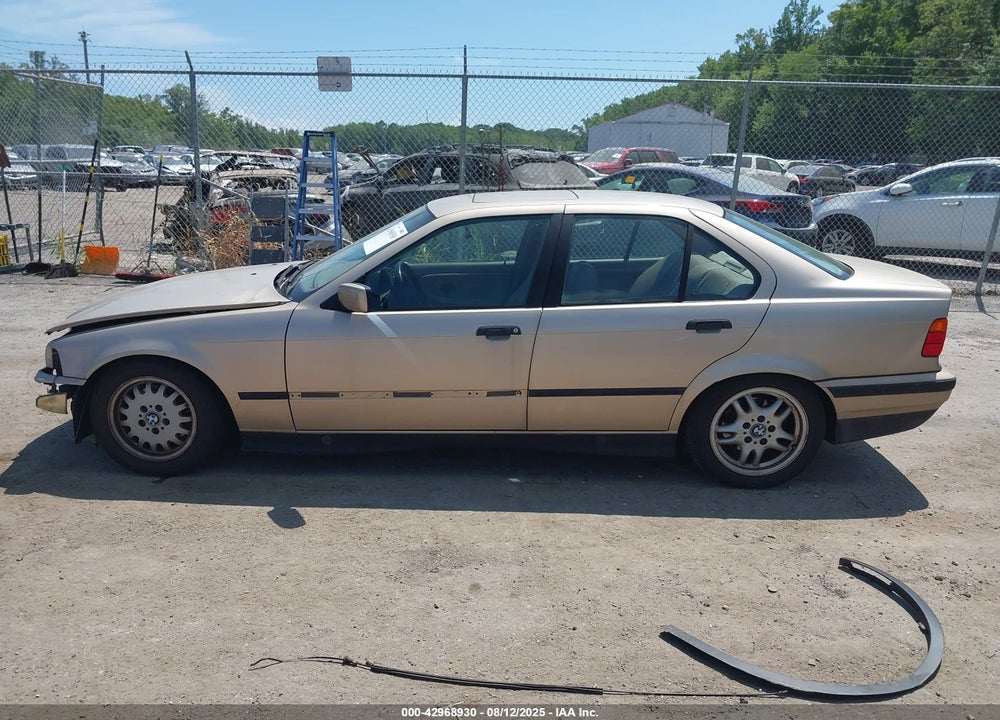 1994 BMW 325 I AUTOMATIC VIN: WBACB4320RFL17778
