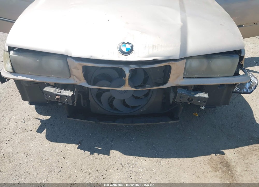 1994 BMW 325 I AUTOMATIC VIN: WBACB4320RFL17778