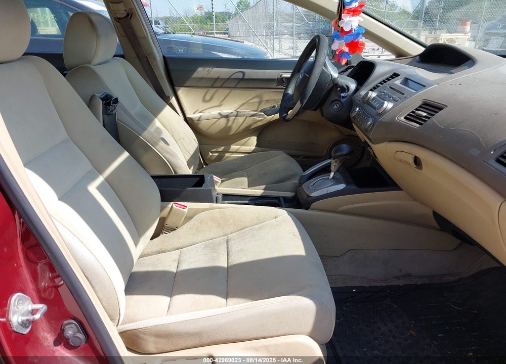 2008 HONDA CIVIC VIN: 1HGFA16538L118295