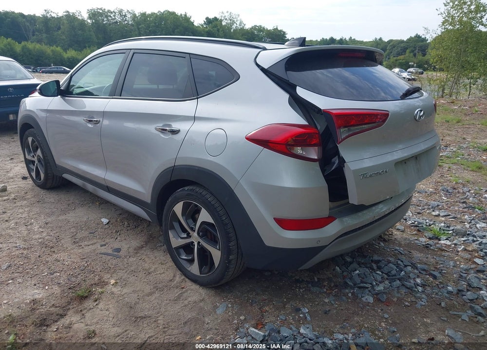 2018 HYUNDAI TUCSON VIN: KM8J3CA27JU724741
