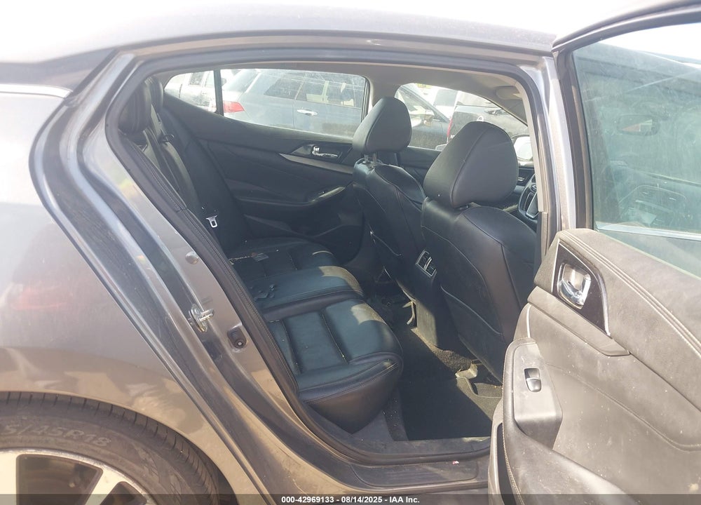 2018 NISSAN MAXIMA VIN: 1N4AA6AP3JC368808