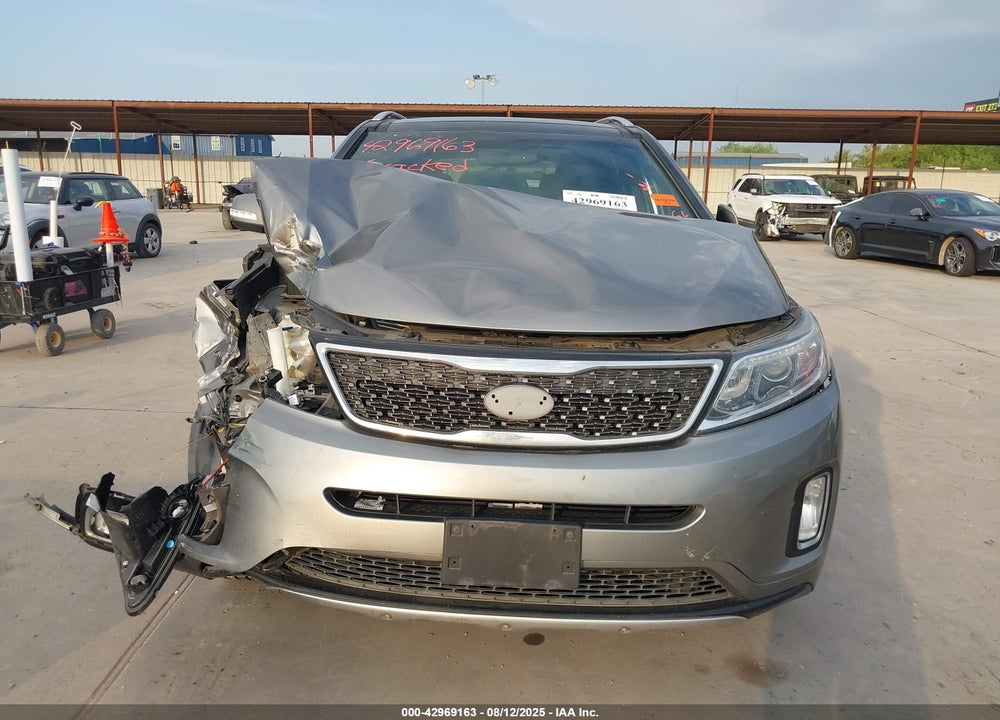 2014 KIA SORENTO VIN: 5XYKW4A71EG534510