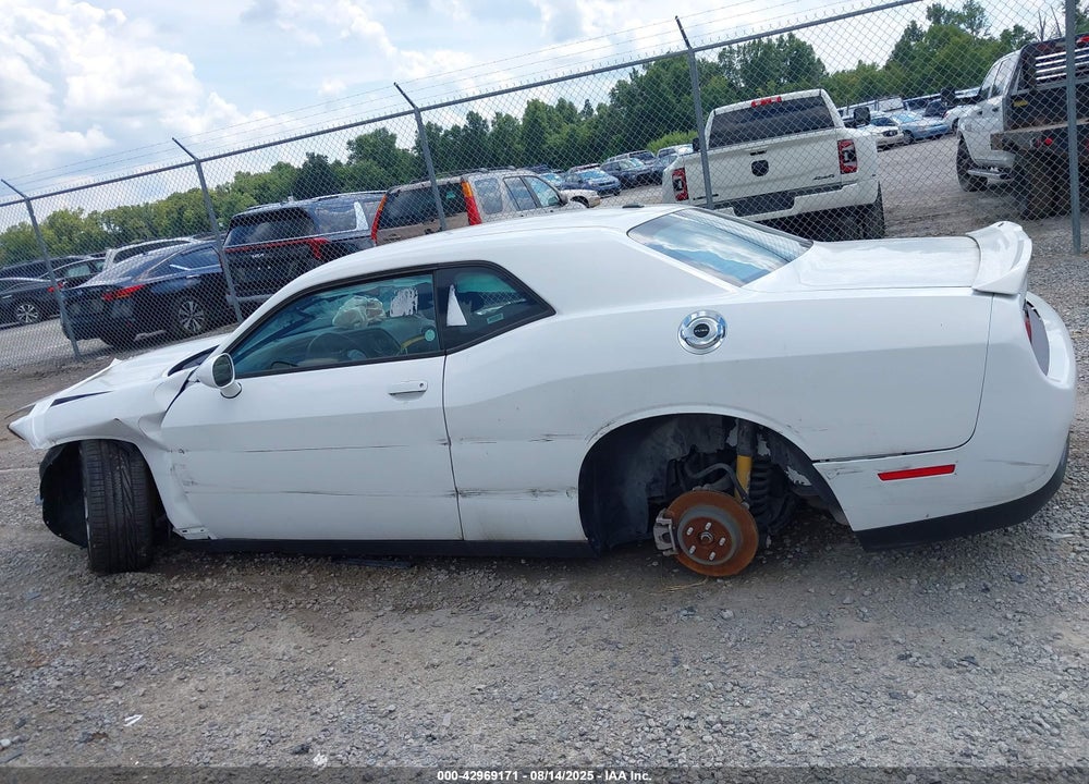 2022 DODGE CHALLENGER GT VIN: 2C3CDZJG6NH181615