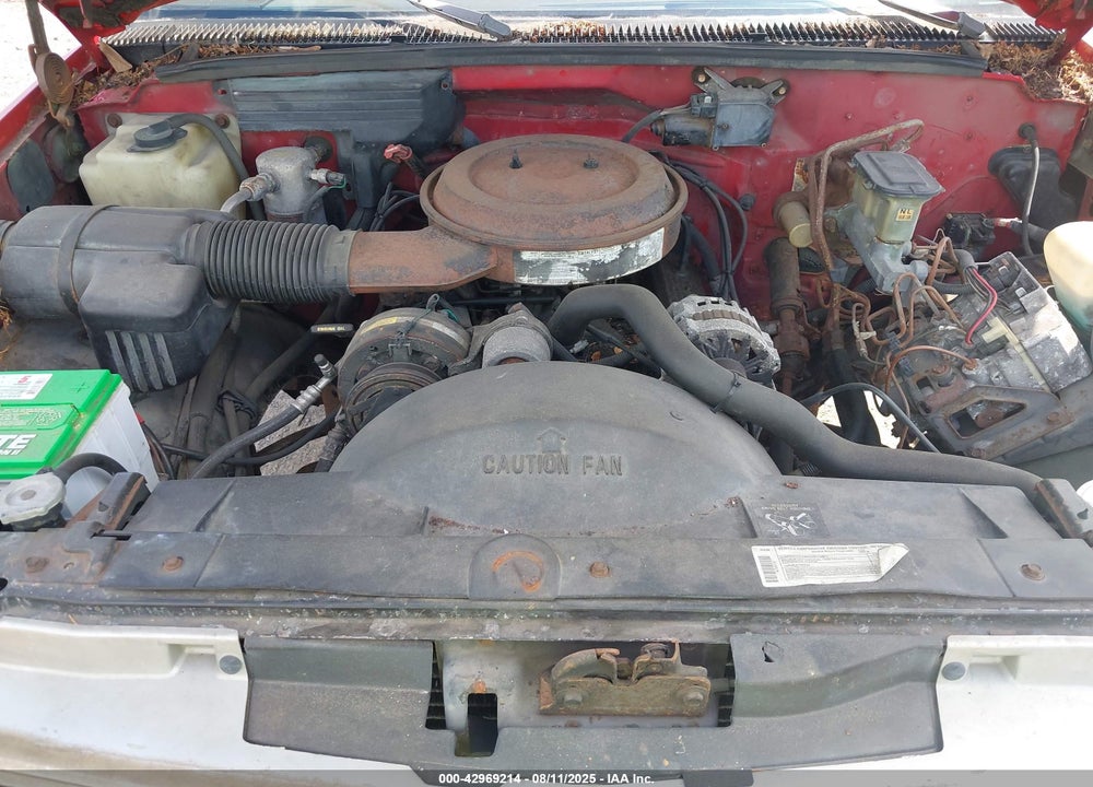 1993 CHEVROLET SUBURBAN C2500 VIN: 1GNGC26K8PJ366763