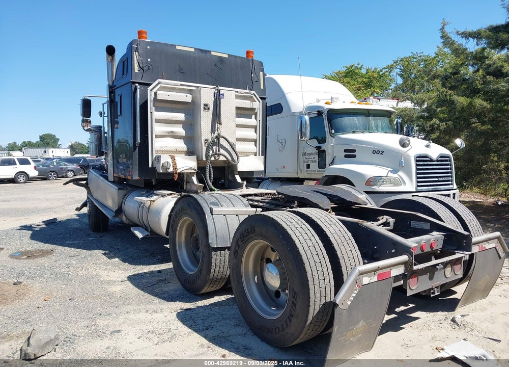 2019 INTERNATIONAL HX VIN: 3HSDTAPT7KN750589