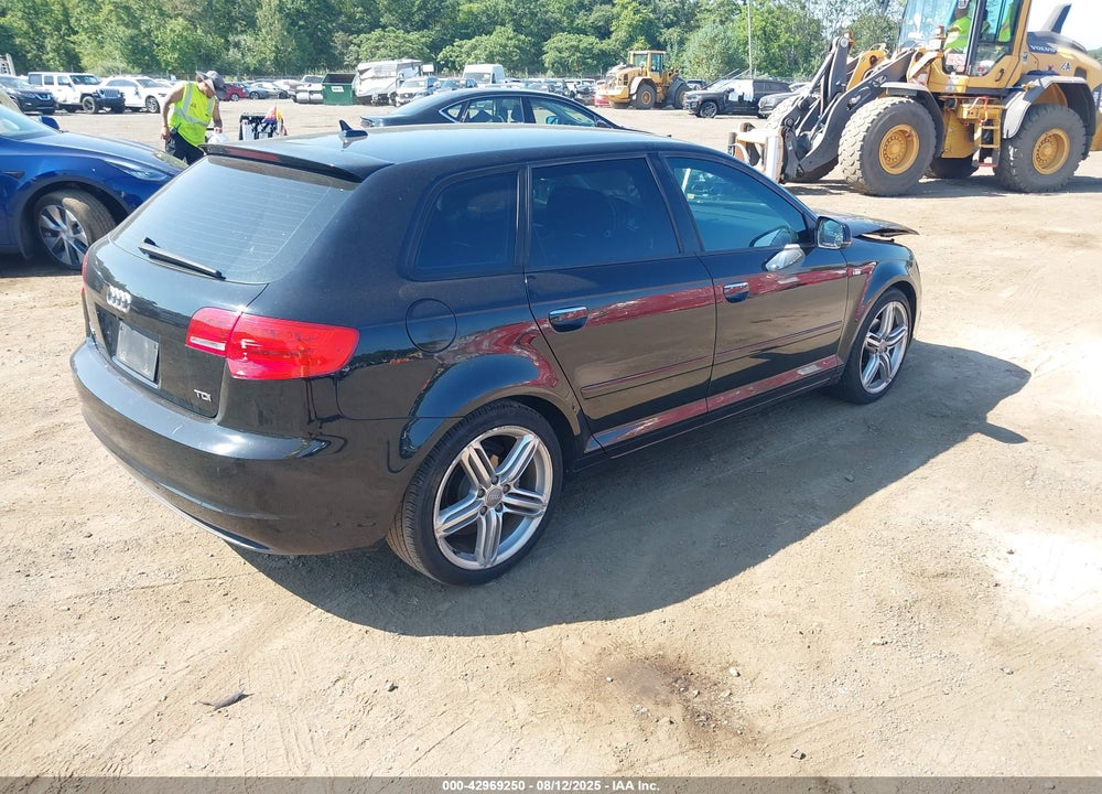 2012 AUDI A3 VIN: WAUBJAFM7CA101845