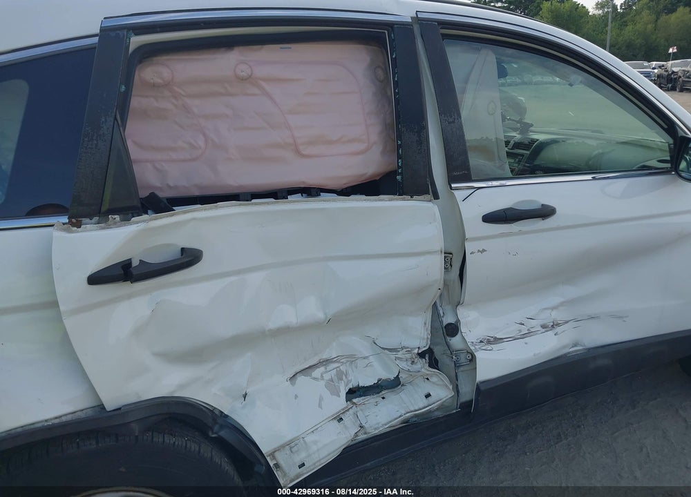 2010 HONDA CR-V LX VIN: 5J6RE4H30AL045271