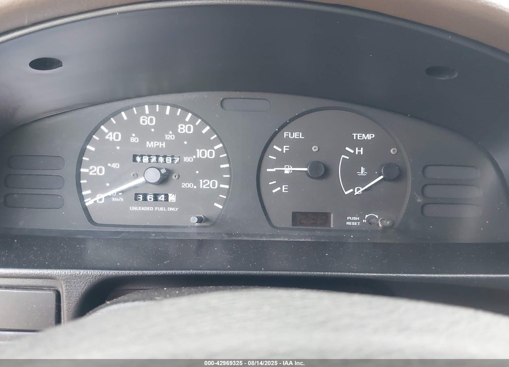 1994 NISSAN SENTRA VIN: 1N4ED32H2RC786258