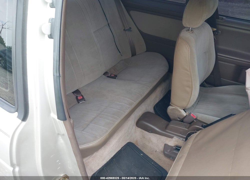 1994 NISSAN SENTRA VIN: 1N4ED32H2RC786258