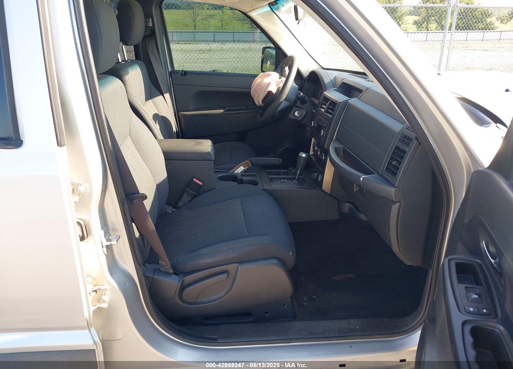 2012 JEEP LIBERTY VIN: 1C4PJMAK6CW142499