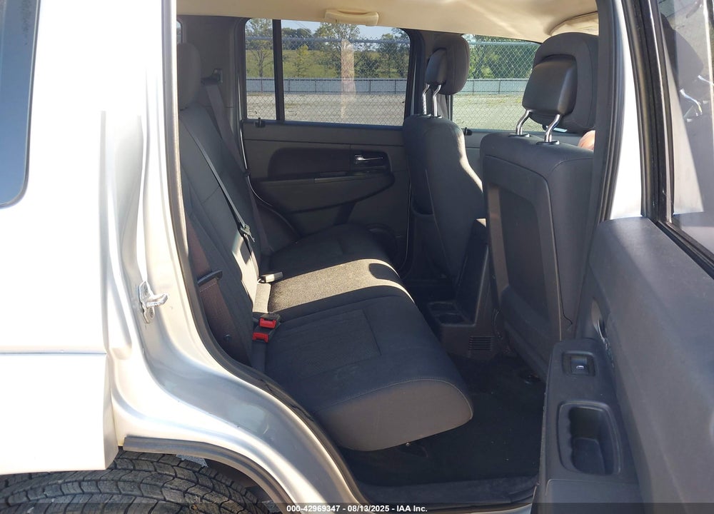 2012 JEEP LIBERTY VIN: 1C4PJMAK6CW142499