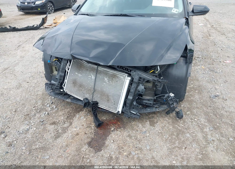 2021 HYUNDAI ELANTRA VIN: KMHLM4AG4MU071247