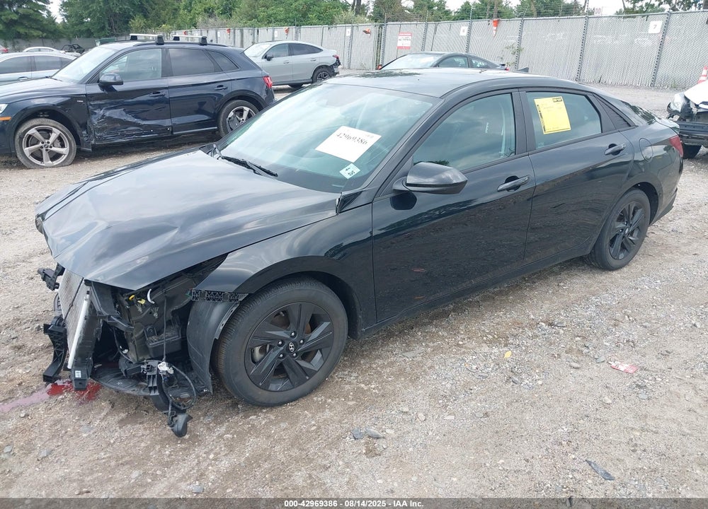 2021 HYUNDAI ELANTRA VIN: KMHLM4AG4MU071247