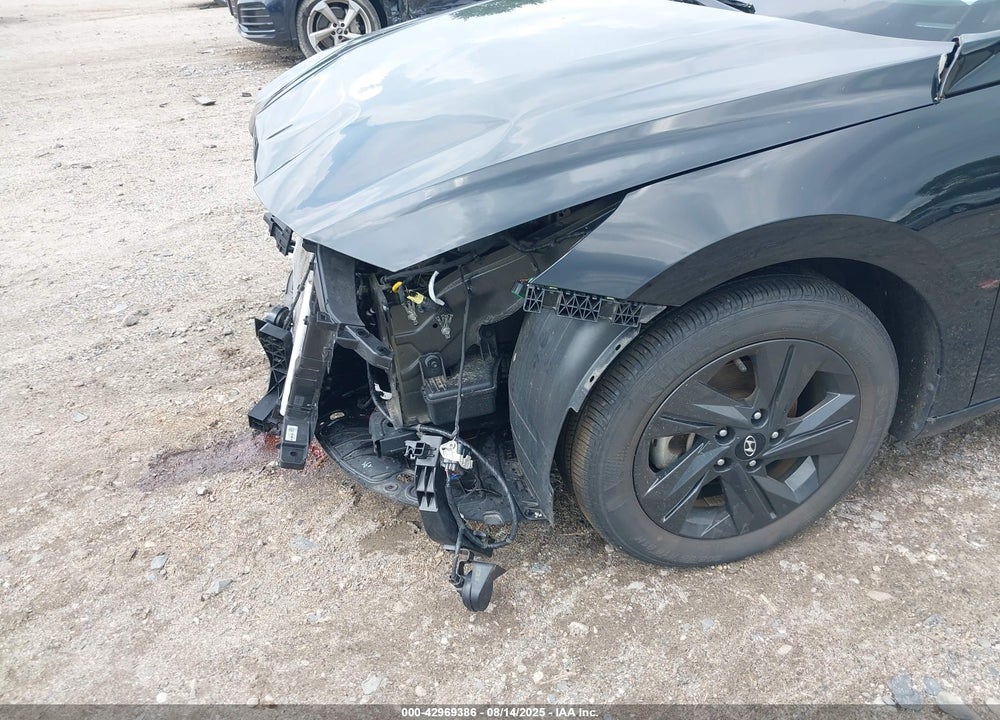 2021 HYUNDAI ELANTRA VIN: KMHLM4AG4MU071247