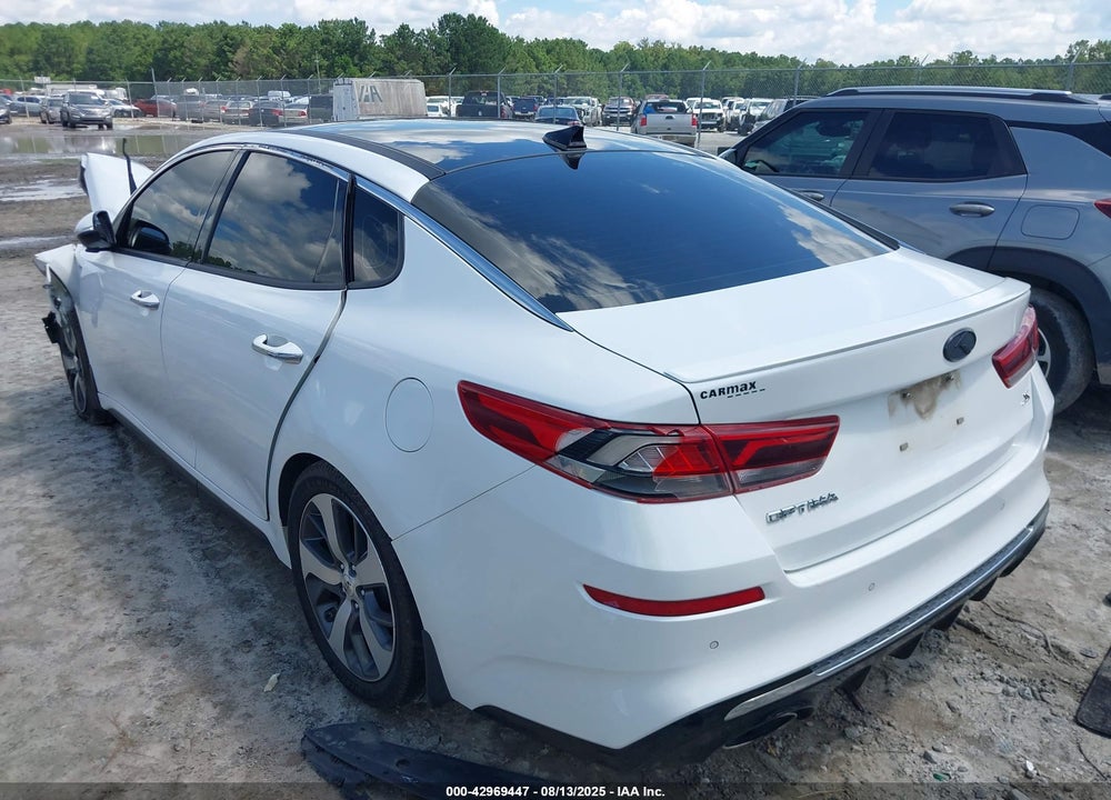 2019 KIA OPTIMA S VIN: 5XXGT4L33KG307294