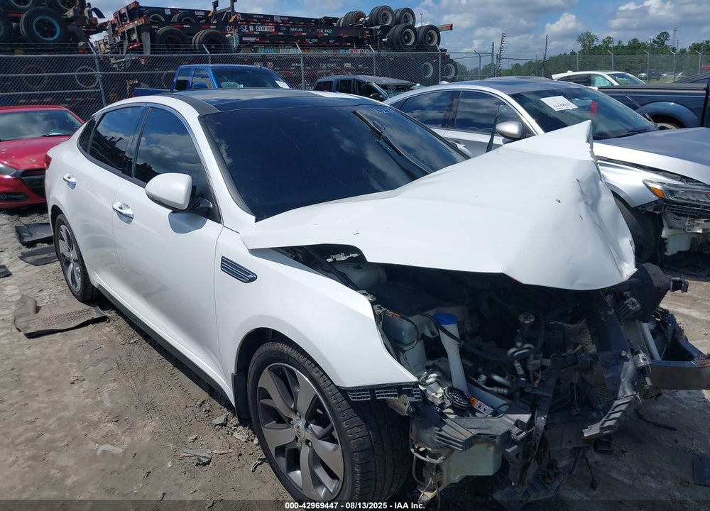2019 KIA OPTIMA S VIN: 5XXGT4L33KG307294