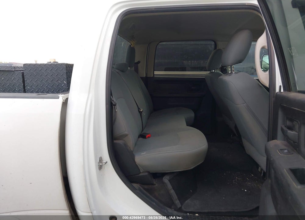 2018 RAM 3500 VIN: 3C63RRGL0JG330202
