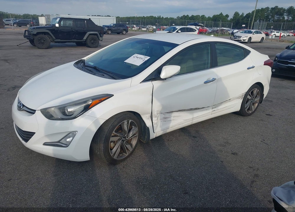 2014 HYUNDAI ELANTRA VIN: 5NPDH4AE3EH463854