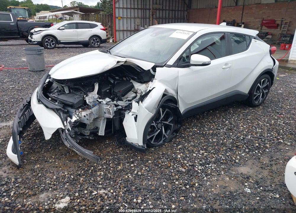 2021 TOYOTA C-HR VIN: NMTKHMBX5MR126455