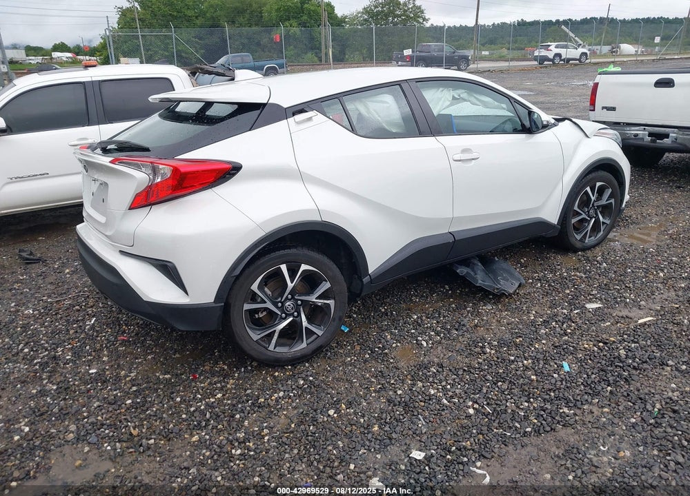 2021 TOYOTA C-HR VIN: NMTKHMBX5MR126455