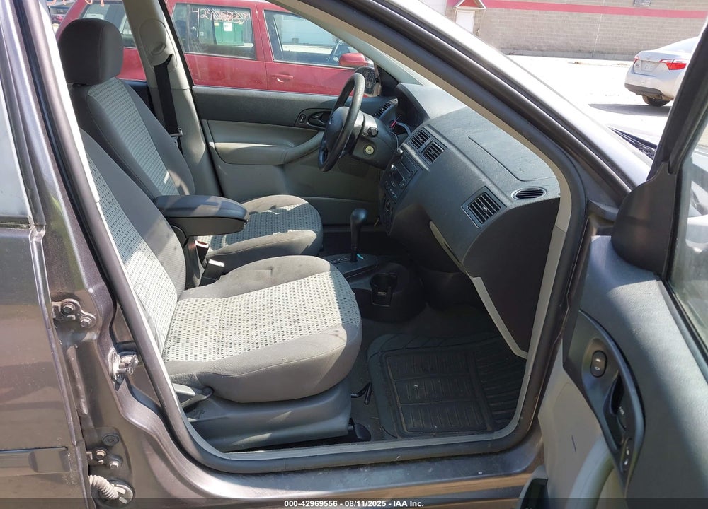 2007 FORD FOCUS S/SE/SES VIN: 1FAHP34N17W243951
