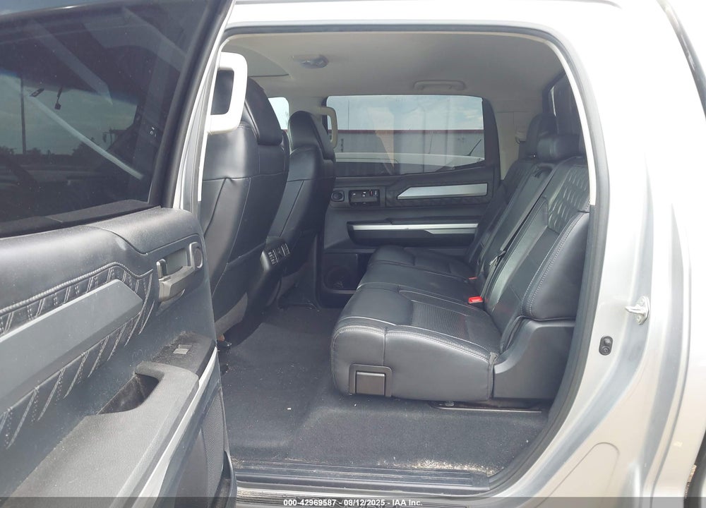 2014 TOYOTA TUNDRA VIN: 5TFAW5F11EX328820