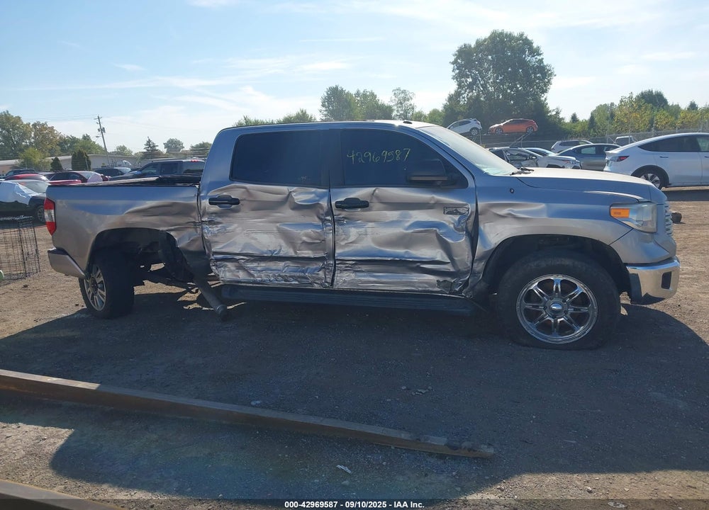 2014 TOYOTA TUNDRA VIN: 5TFAW5F11EX328820