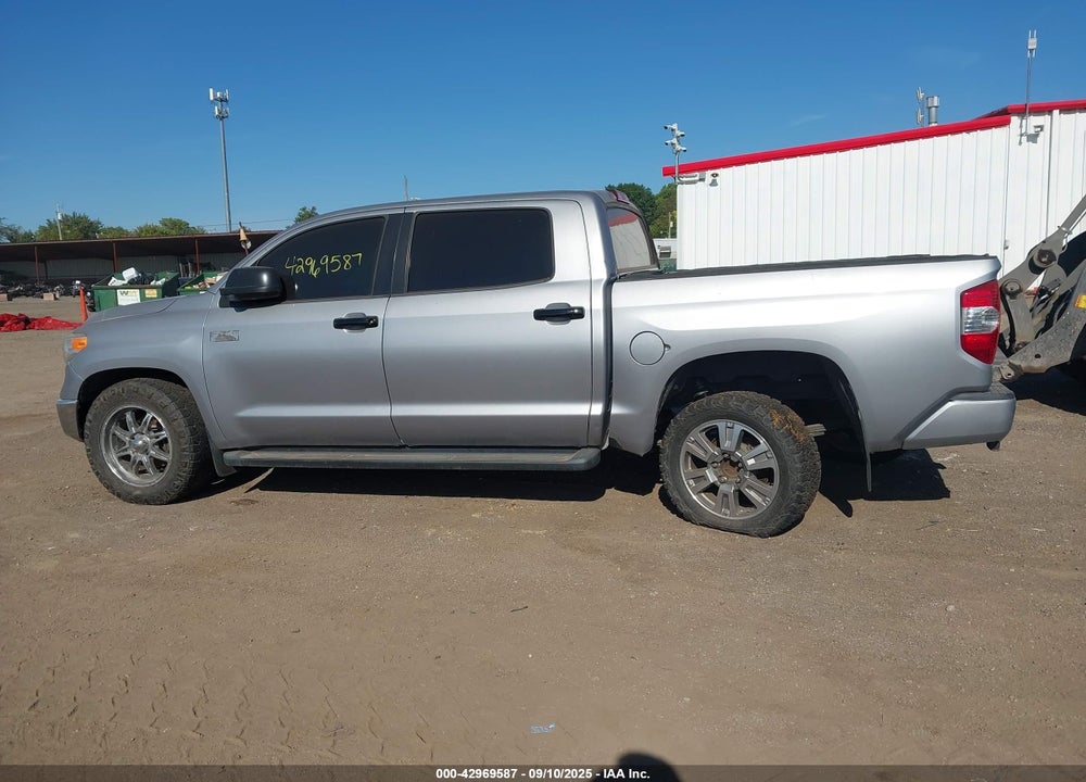 2014 TOYOTA TUNDRA VIN: 5TFAW5F11EX328820