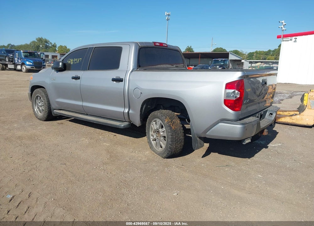 2014 TOYOTA TUNDRA VIN: 5TFAW5F11EX328820