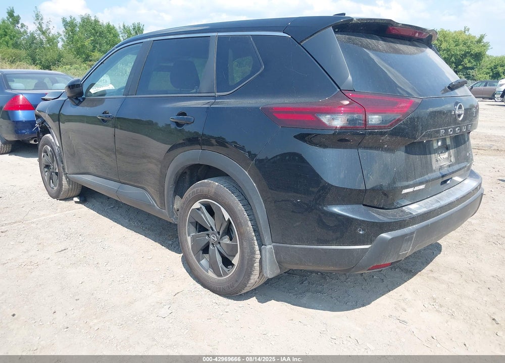 2025 NISSAN ROGUE VIN: JN8BT3BB2SW151460