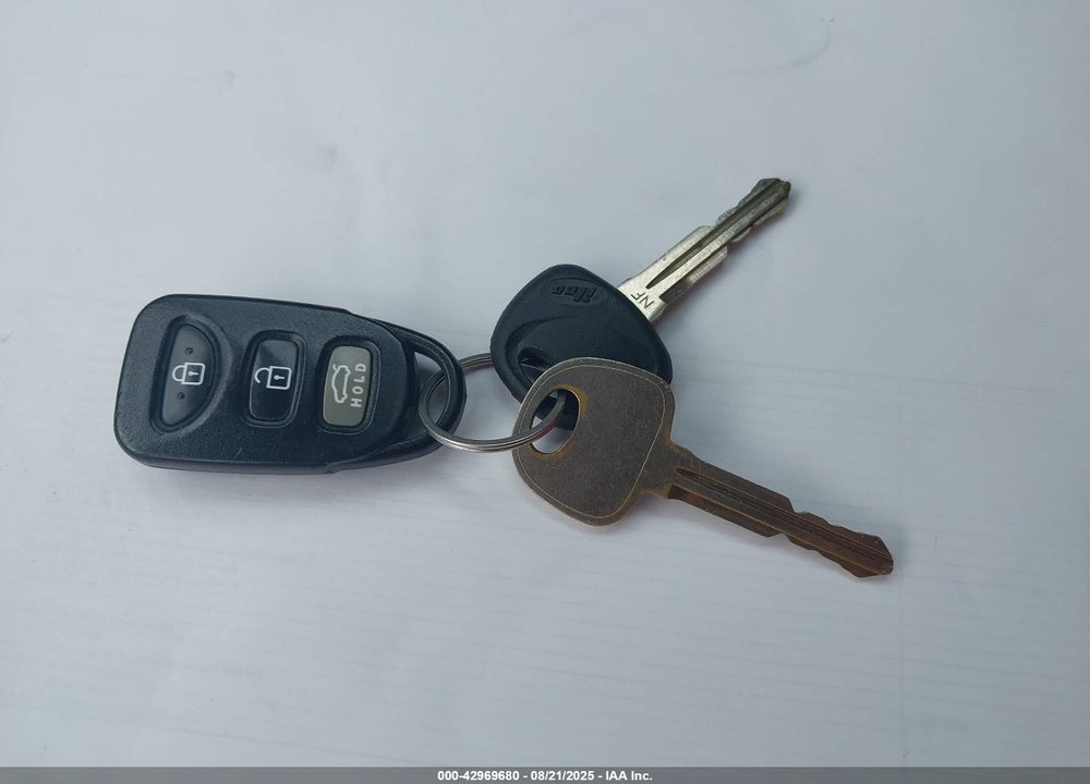 2012 HYUNDAI ELANTRA VIN: KMHDH4AE6CU414601