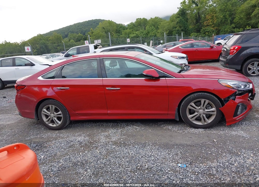 2019 HYUNDAI SONATA VIN: 5NPE34AF4KH804315