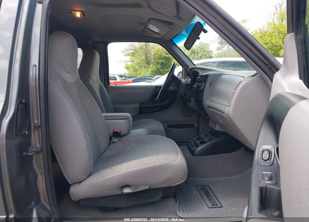 2000 RANGER FORD  XLT VIN: 1FTZR15X7YPA09631