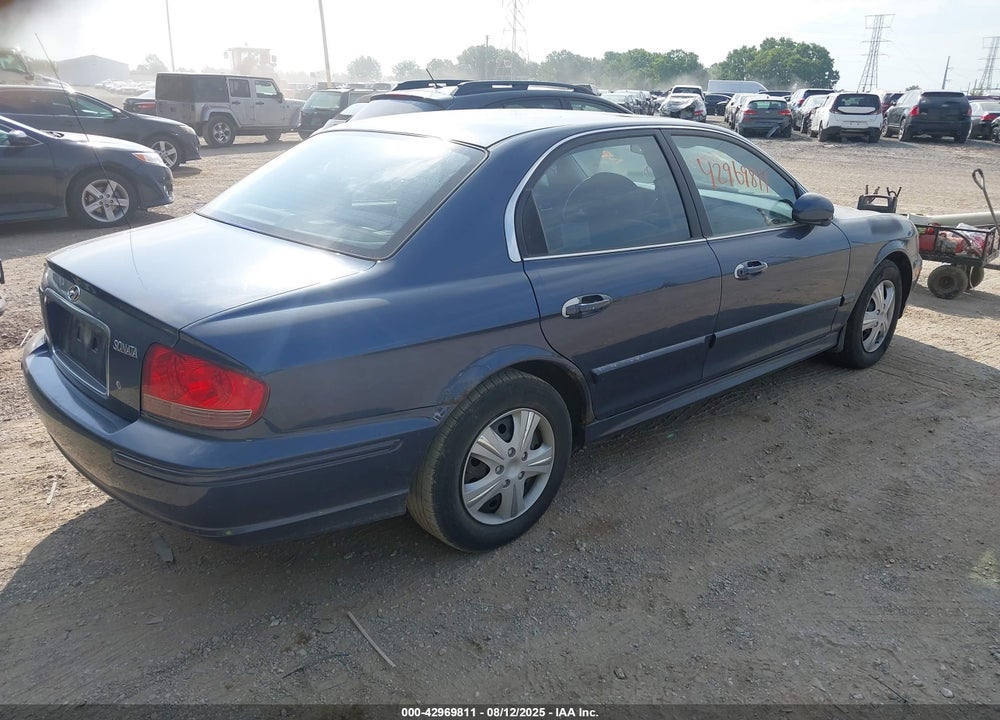 2004 HYUNDAI SONATA VIN: KMHWF25S54A964586